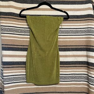 Princess Polly Misha Set in Green! NWT